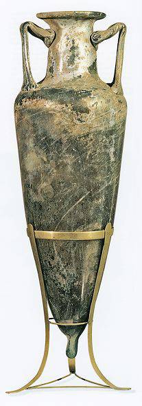 17. Anforetta (amphoriskos), dall'area campana (I sec. d.C.). Museo Archeologico Nazionale, Napoli, Italia.